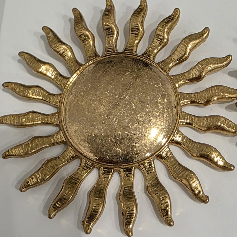NWT Zara Gold Sun Earrings Minimalist Design - Picture 3 of 6